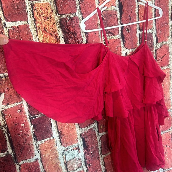 NWT L*Space Seaside Ruffle Romper in Cherry Red Size small - Picture 16 of 16